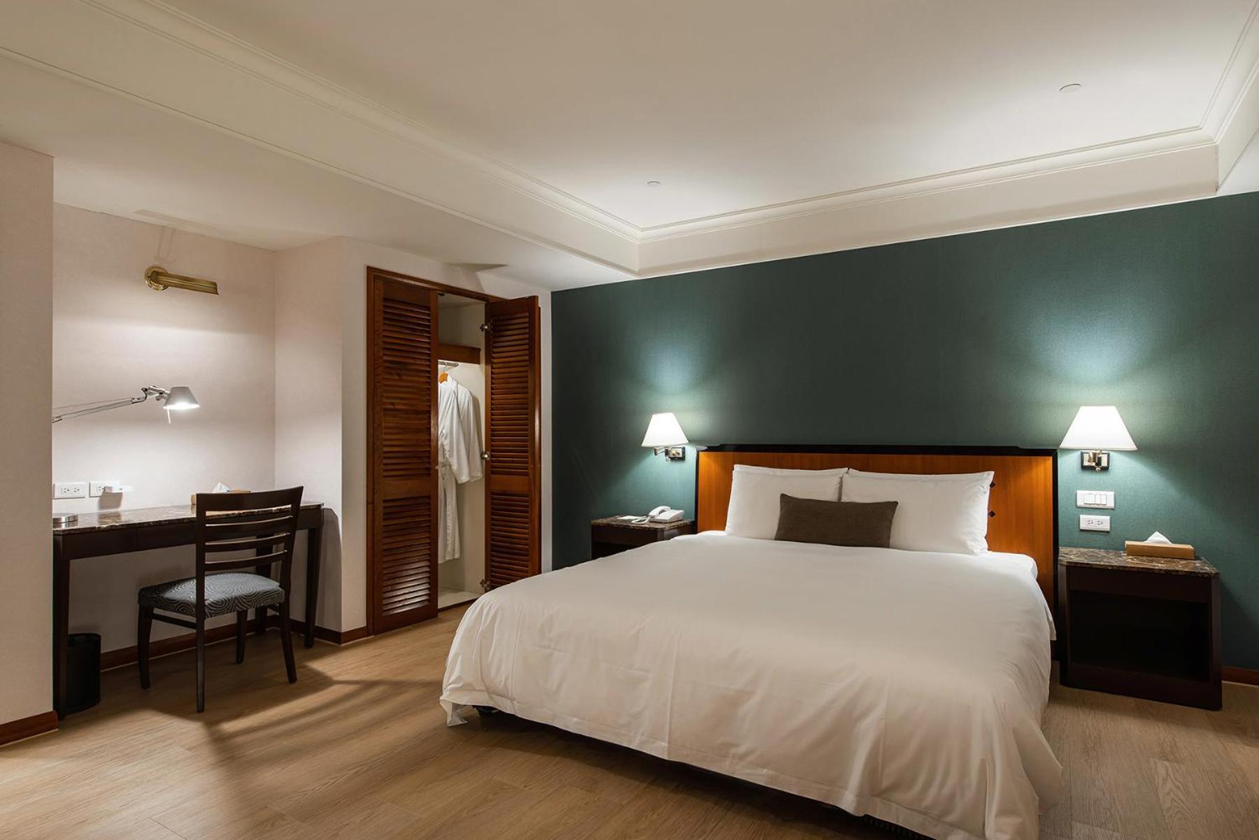 Hotel National Taichung Buitenkant foto