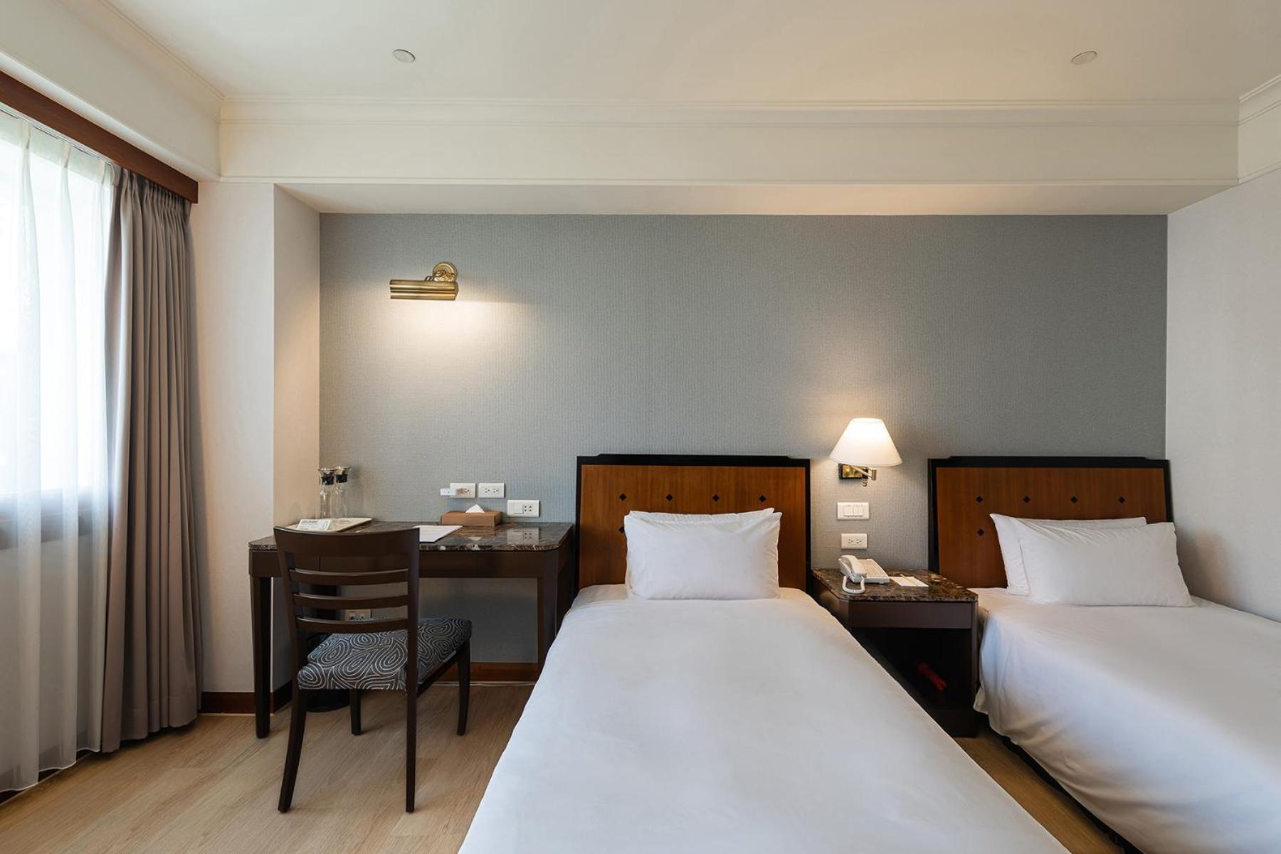 Hotel National Taichung Buitenkant foto