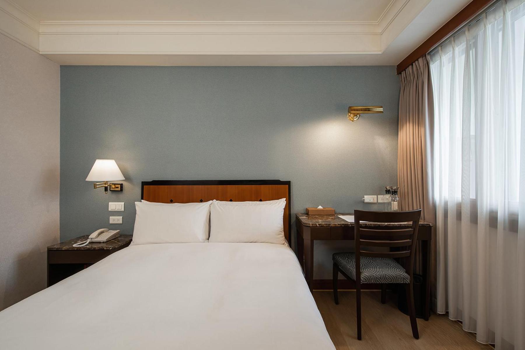 Hotel National Taichung Buitenkant foto