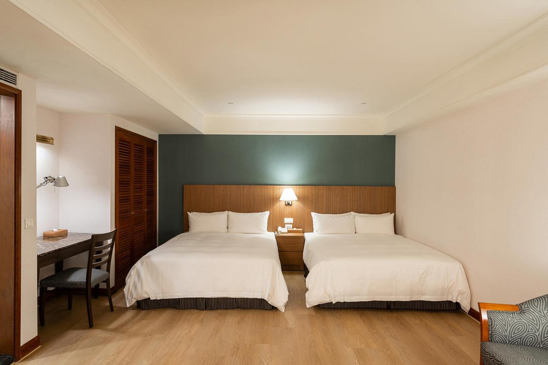 Hotel National Taichung Buitenkant foto