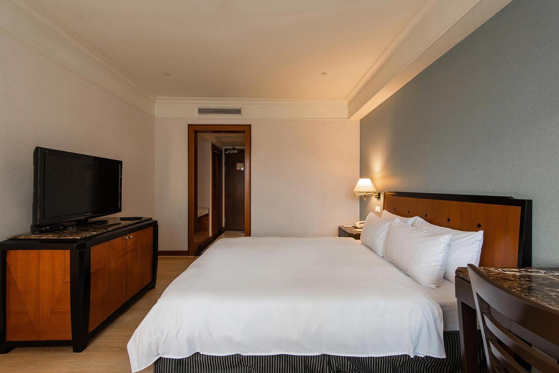 Hotel National Taichung Buitenkant foto